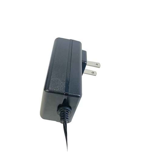 IVP025-911 24V 1A Power Supply AC to DC Adapter